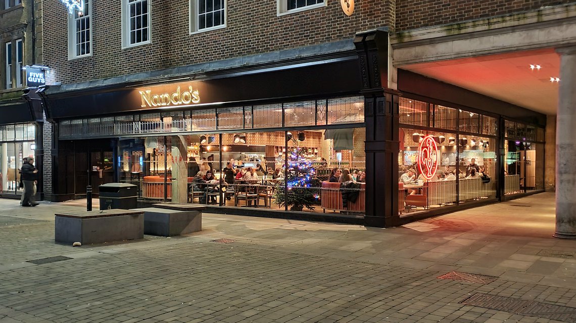 23124 Nandos Night Shot 2280 X 1280